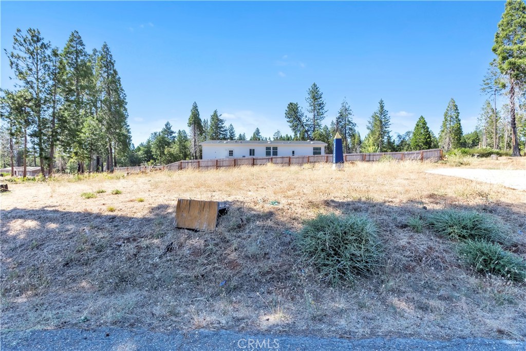13761 West Park Dr Property Photo 1