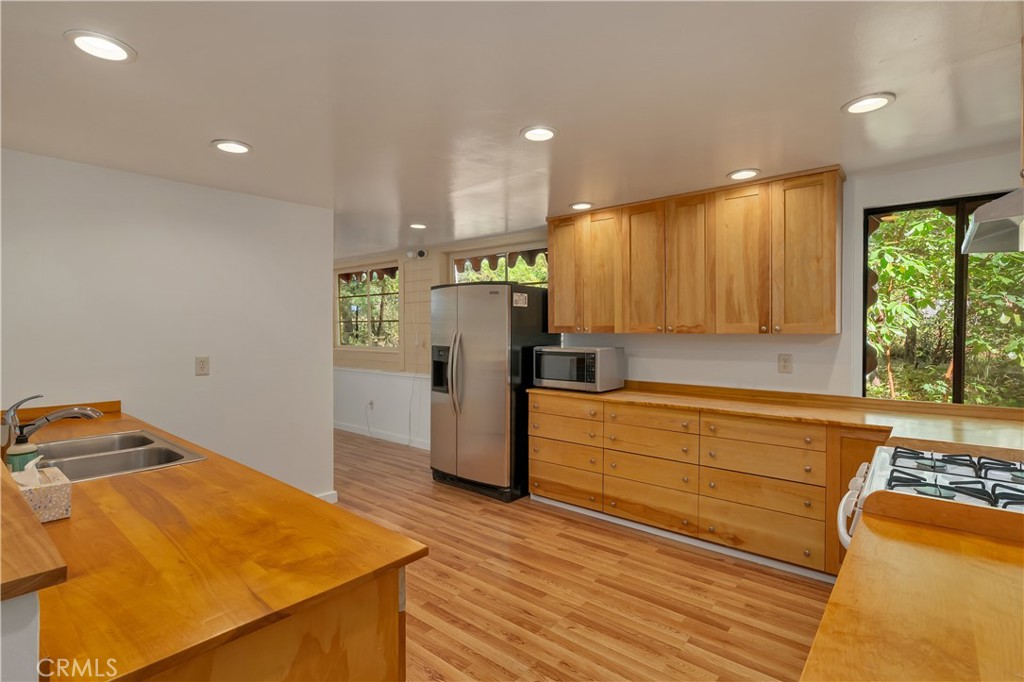 19133 New York Flat Road Property Photo 13