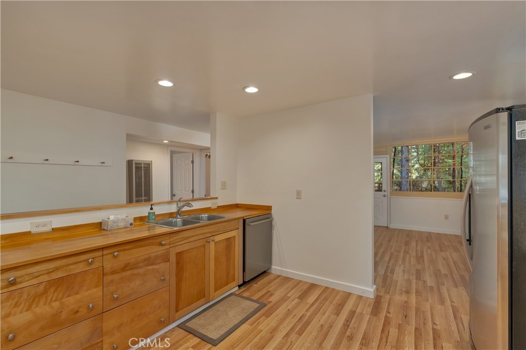 19133 New York Flat Road Property Photo 14