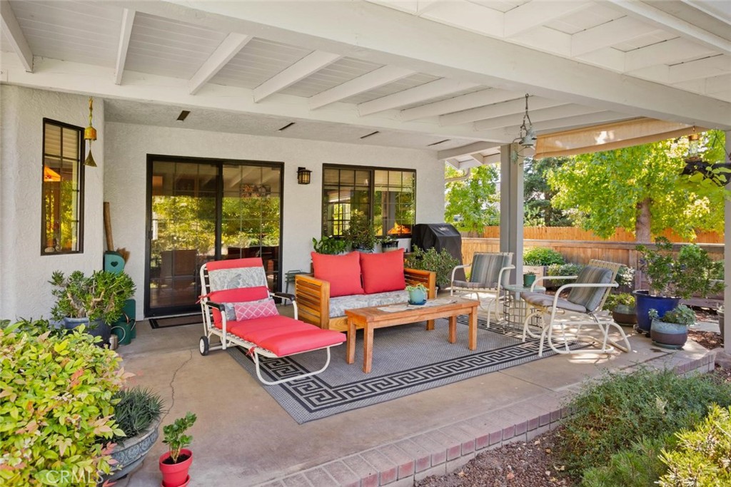 350 Idyllwild Circle Property Photo 41