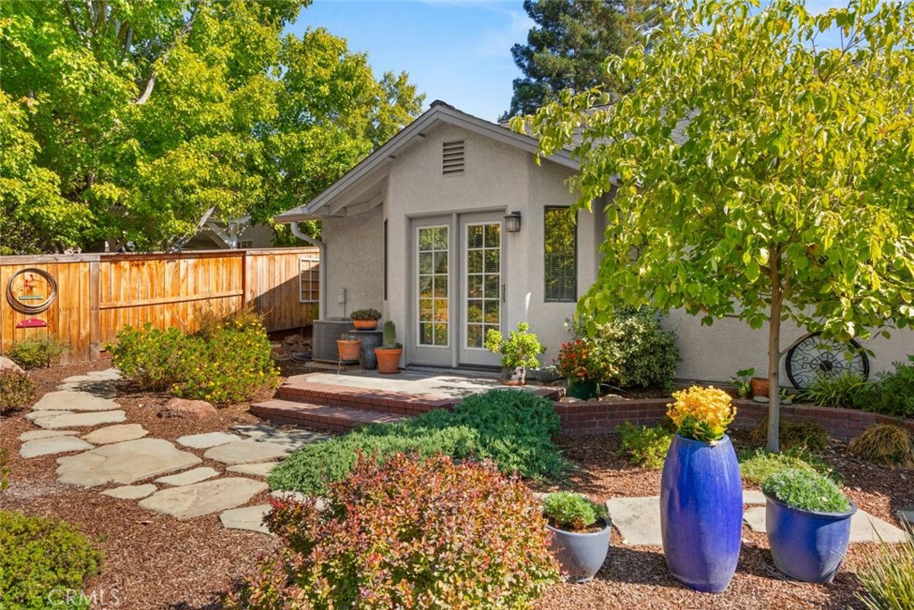 350 Idyllwild Circle Property Photo 51