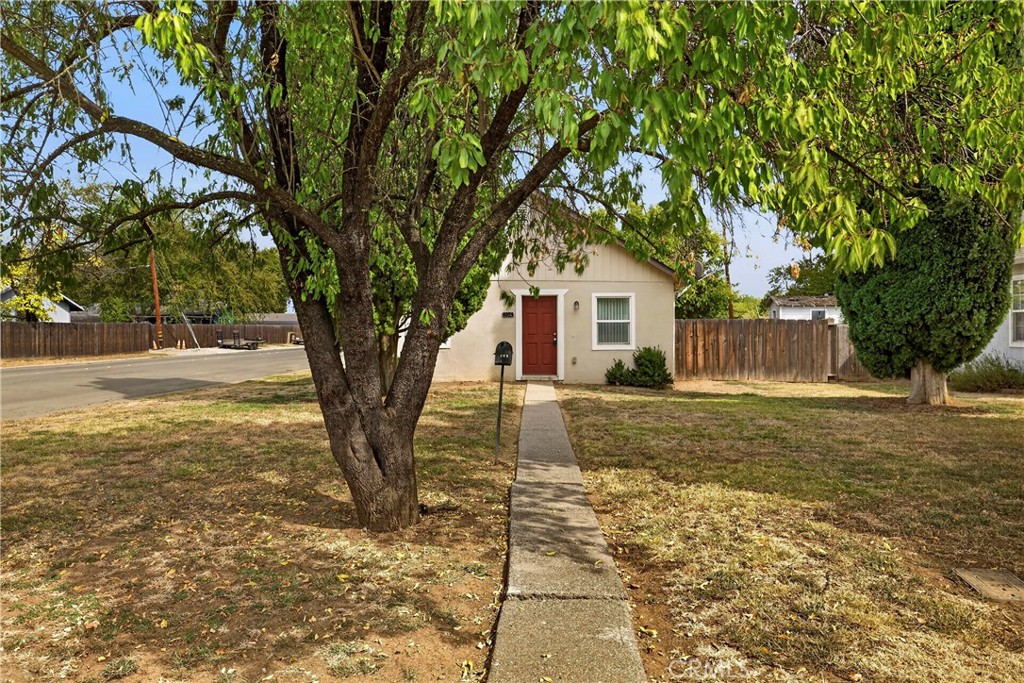 304 S Sacramento Street Property Photo 3