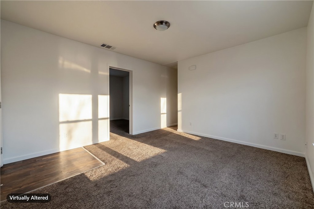 304 S Sacramento Street Property Photo 9