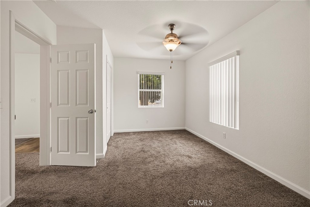 304 S Sacramento Street Property Photo 17