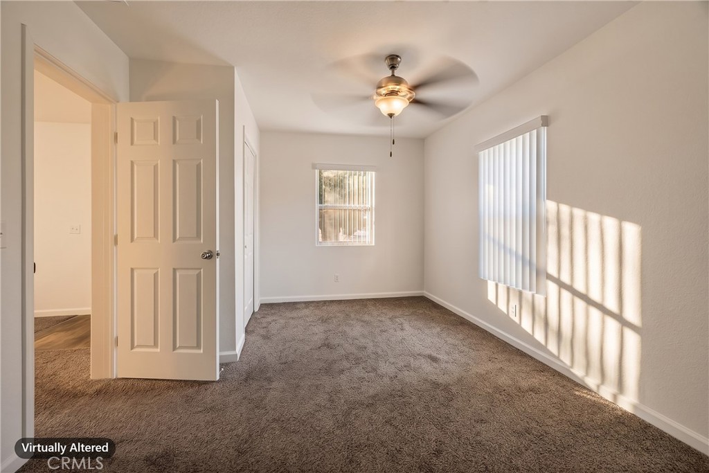 304 S Sacramento Street Property Photo 18
