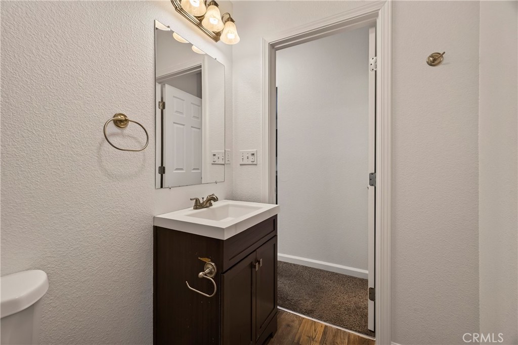304 S Sacramento Street Property Photo 20