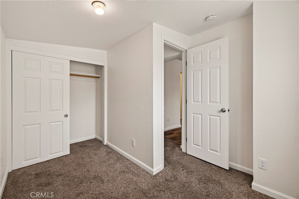 304 S Sacramento Street Property Photo 27