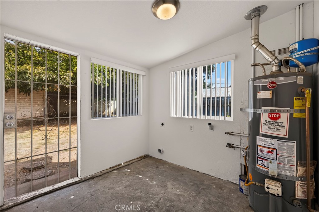 304 S Sacramento Street Property Photo 30