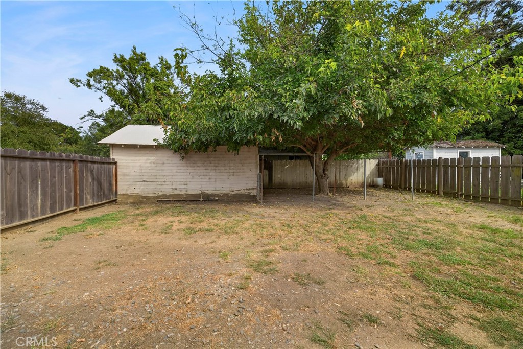 304 S Sacramento Street Property Photo 36