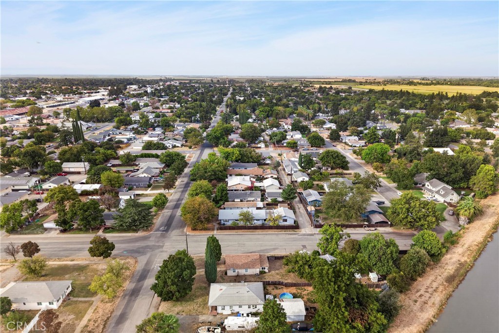 304 S Sacramento Street Property Photo 48
