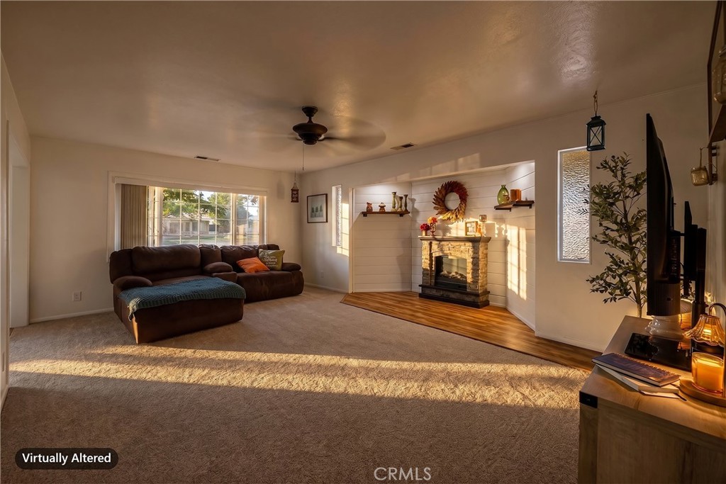 658 4th Street Property Photo 11