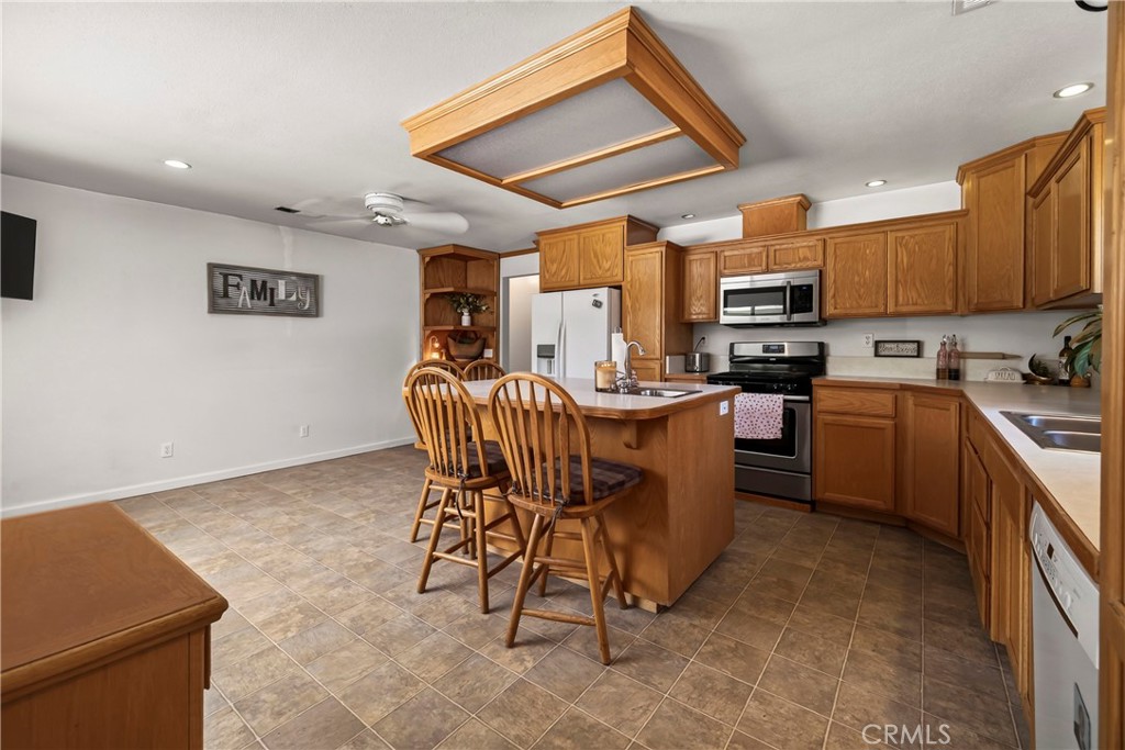 658 4th Street Property Photo 17