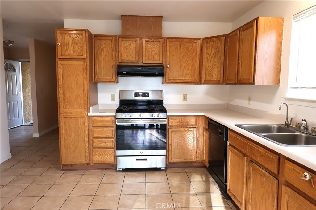 693 Fripp Property Photo 13