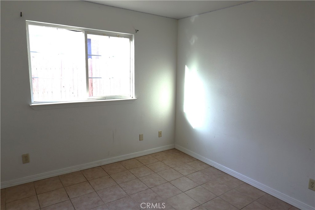 693 Fripp Property Photo 16
