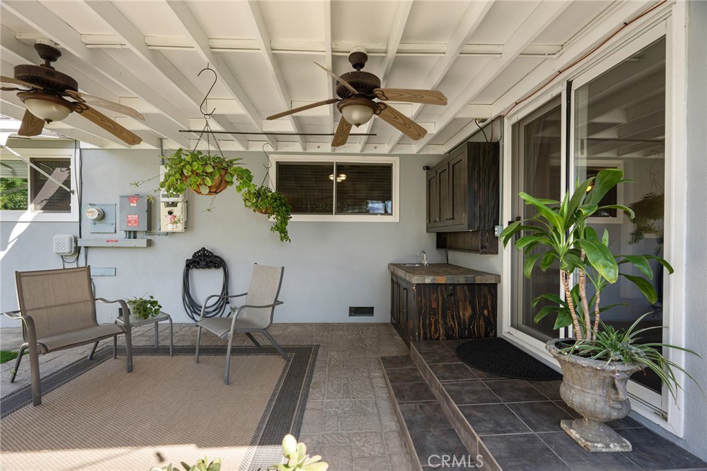 942 Elm Street Property Photo 37