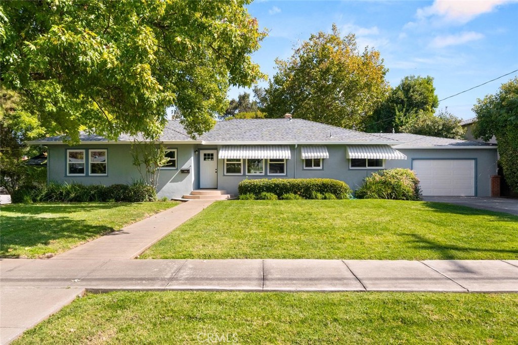1628 Neal Dow Ave Property Photo 1