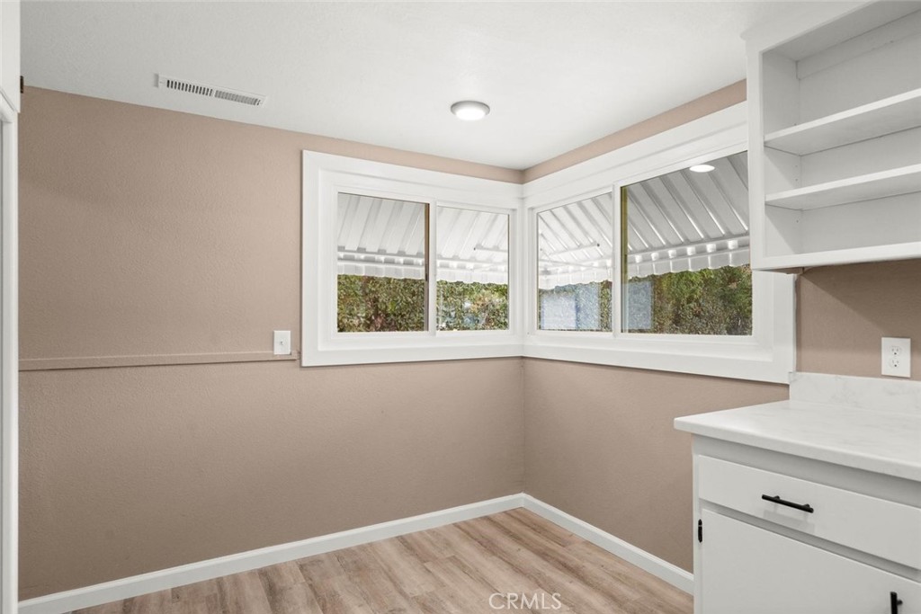 1628 Neal Dow Ave Property Photo 18