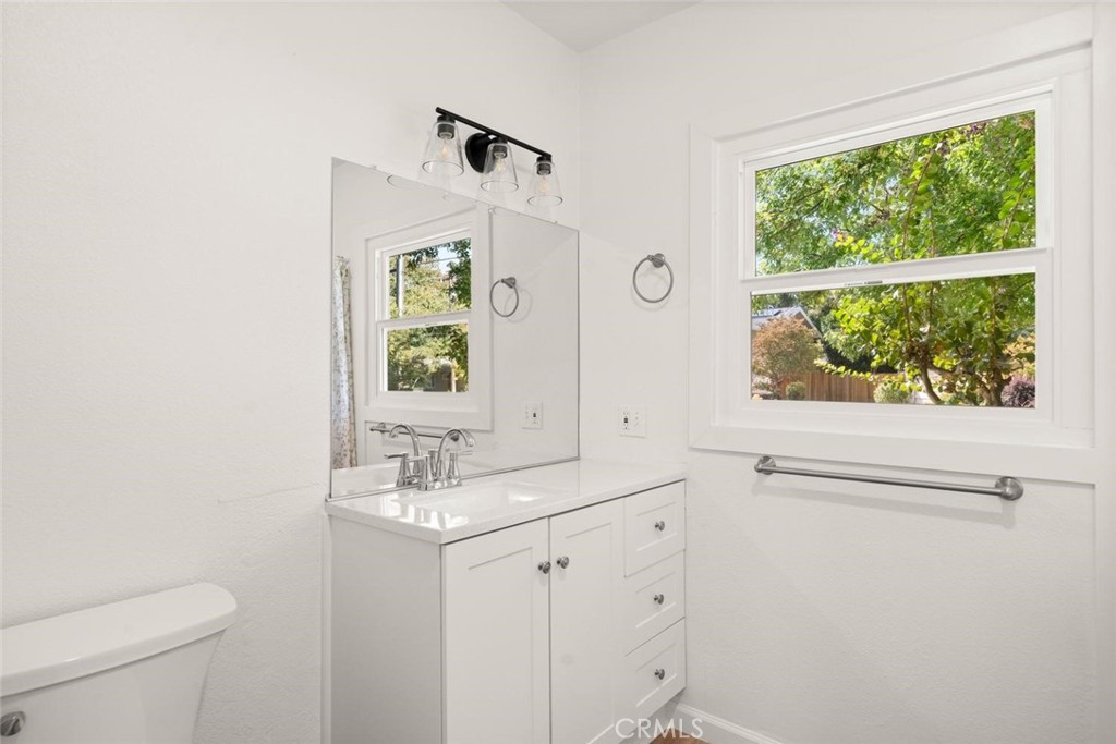 1628 Neal Dow Ave Property Photo 24