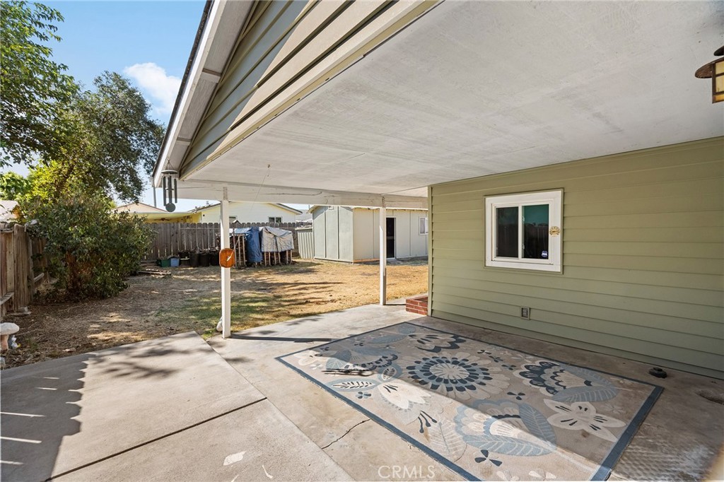 146 E Shasta Property Photo 21