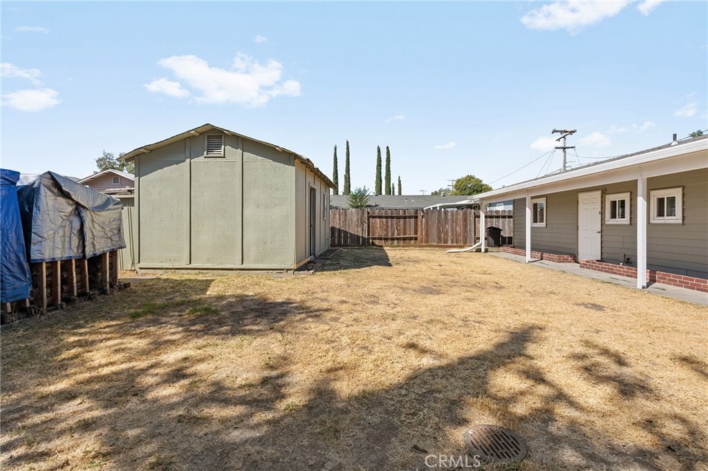 146 E Shasta Property Photo 23