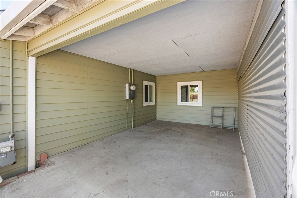146 E Shasta Property Photo 28