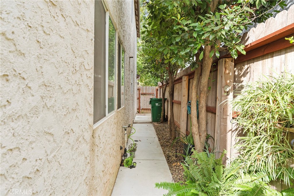 12 Towser Property Photo 32