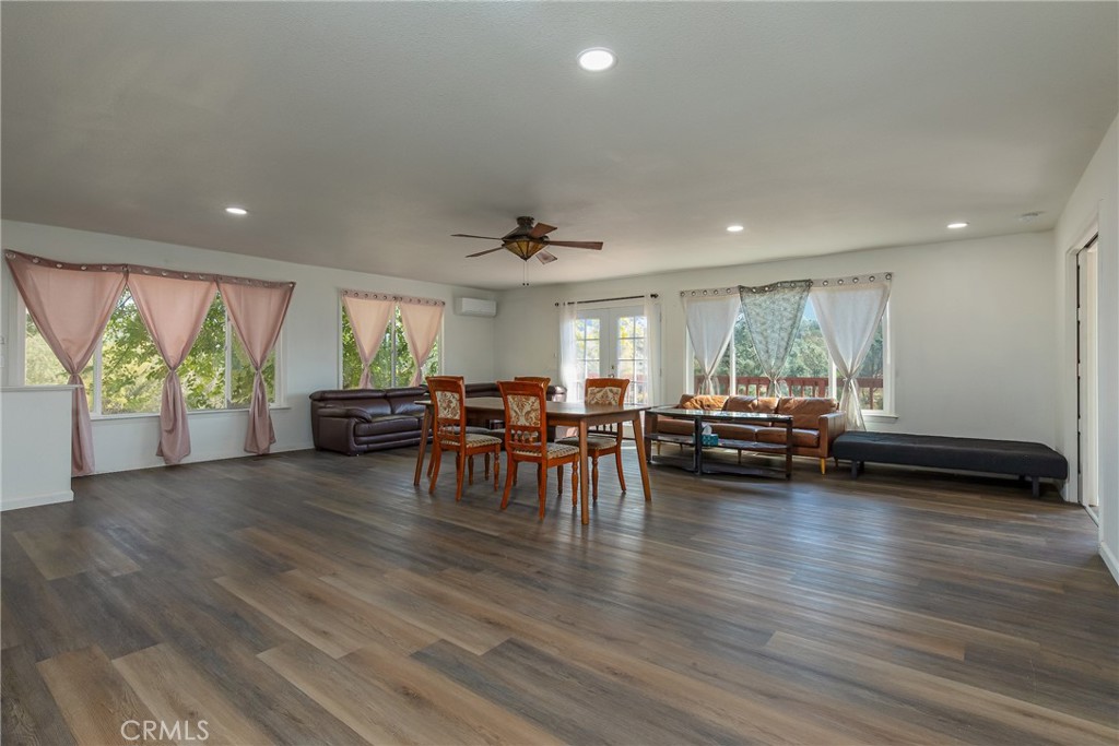 5967 Golden Feather Property Photo 6