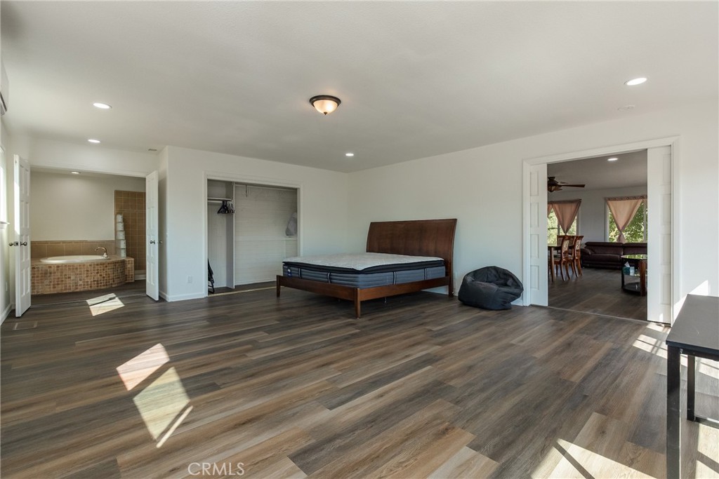 5967 Golden Feather Property Photo 13
