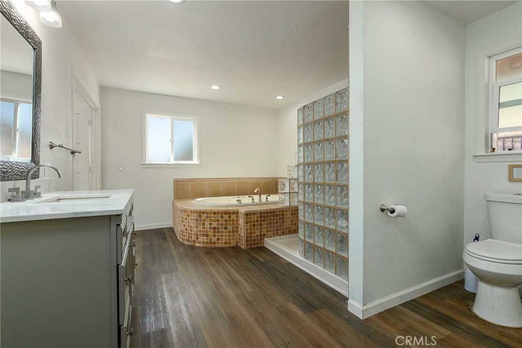5967 Golden Feather Property Photo 15