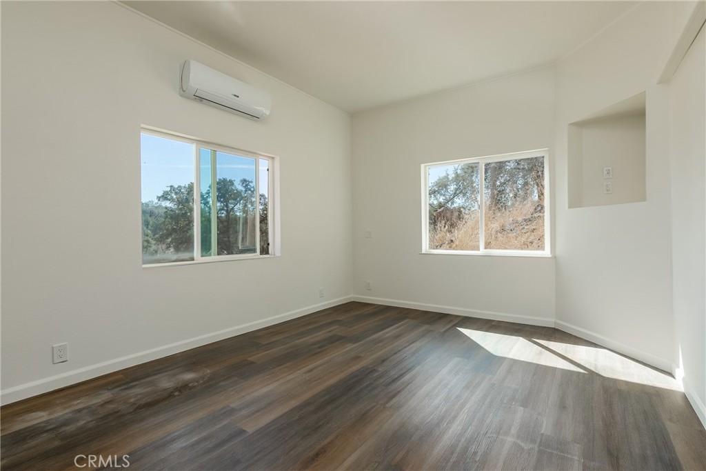 5967 Golden Feather Property Photo 21