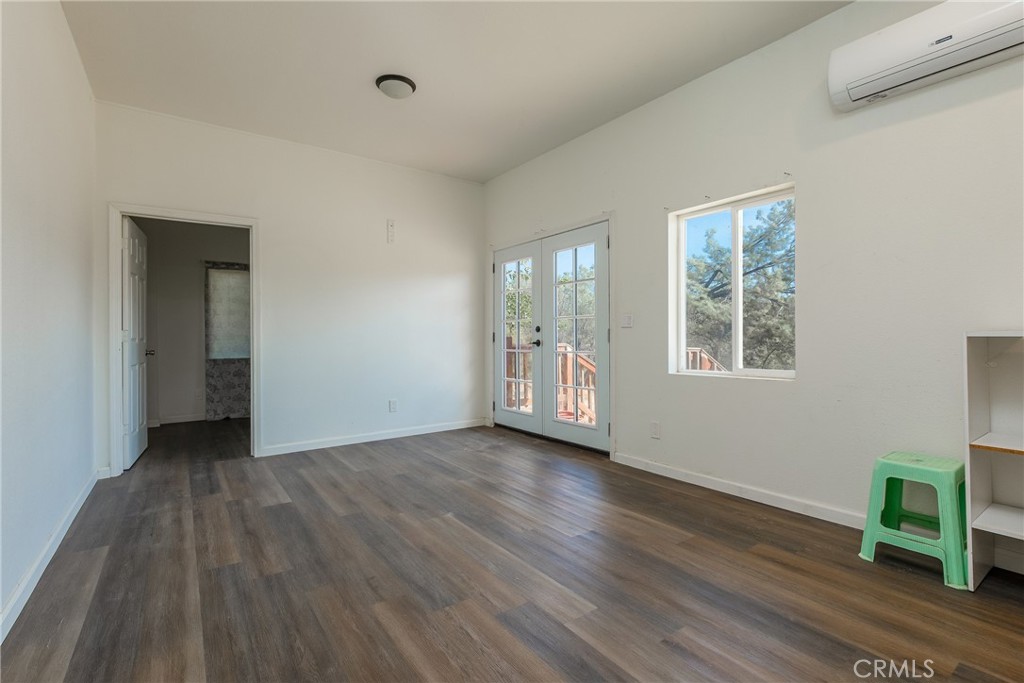 5967 Golden Feather Property Photo 22
