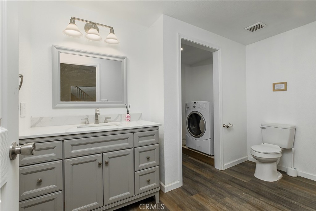 5967 Golden Feather Property Photo 25