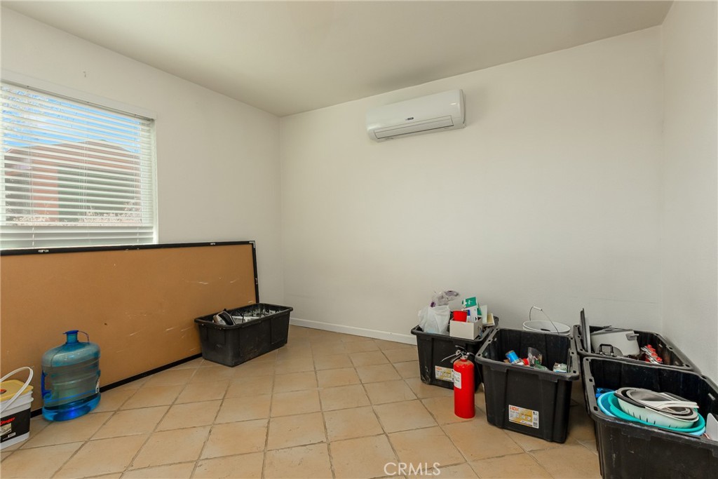 5967 Golden Feather Property Photo 34