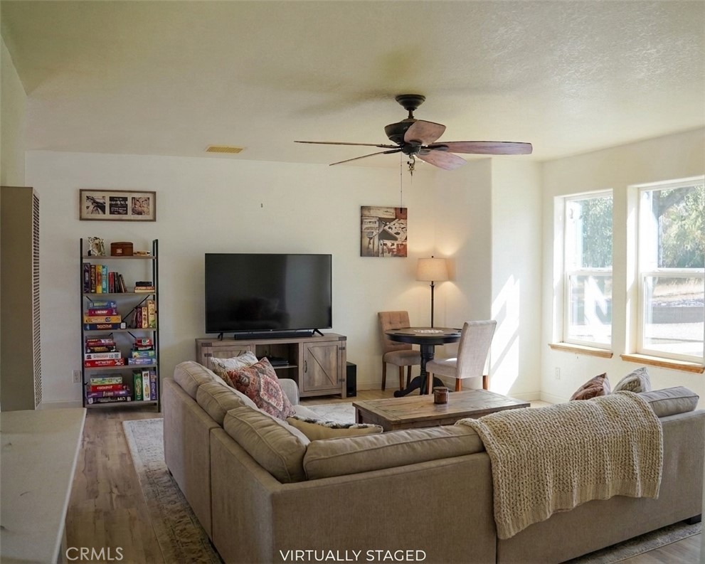 19490 Alta Vista Drive Property Photo 7