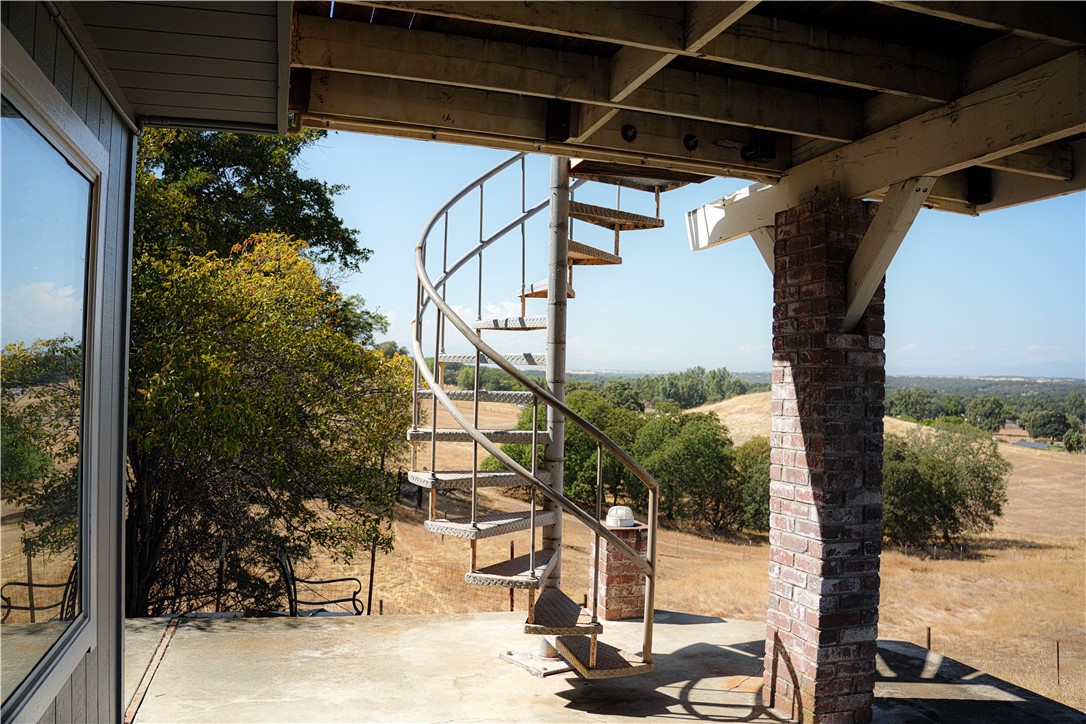 19490 Alta Vista Drive Property Photo 22