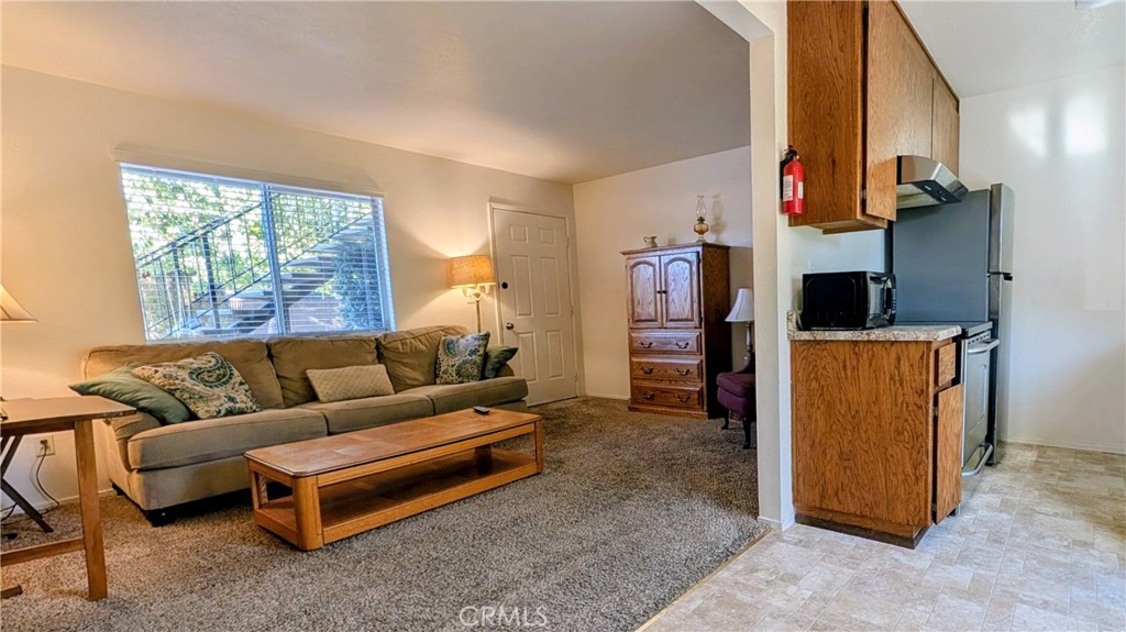 2375 Notre Dame Boulevard 1 Property Photo 2
