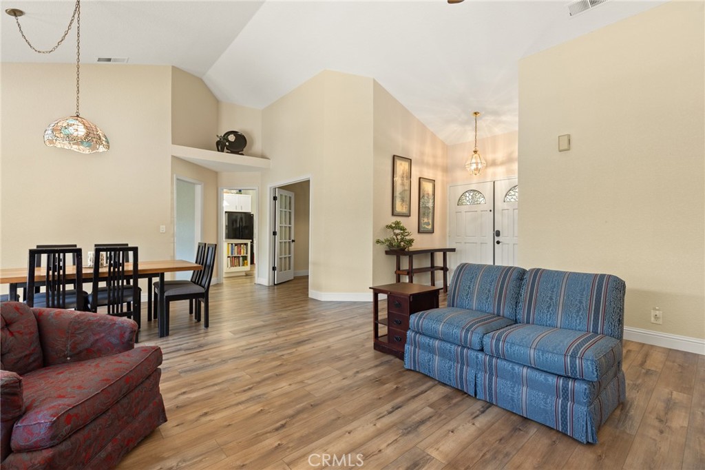 374 Brookside Drive Property Photo 10