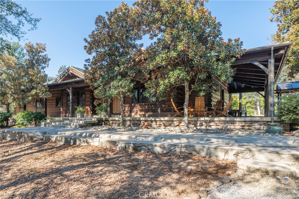 15900 El Camino Robles Property Photo 1