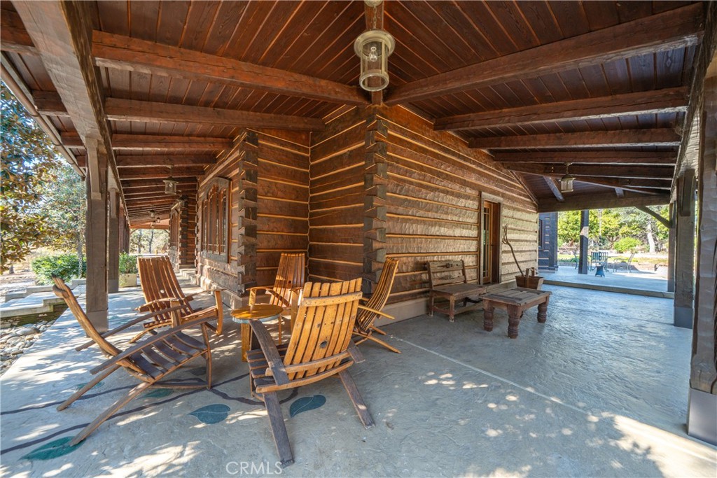 15900 El Camino Robles Property Photo 5