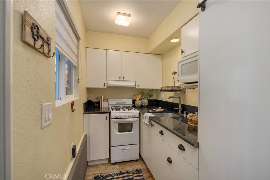 32 Weiss Hill Road Property Photo 4