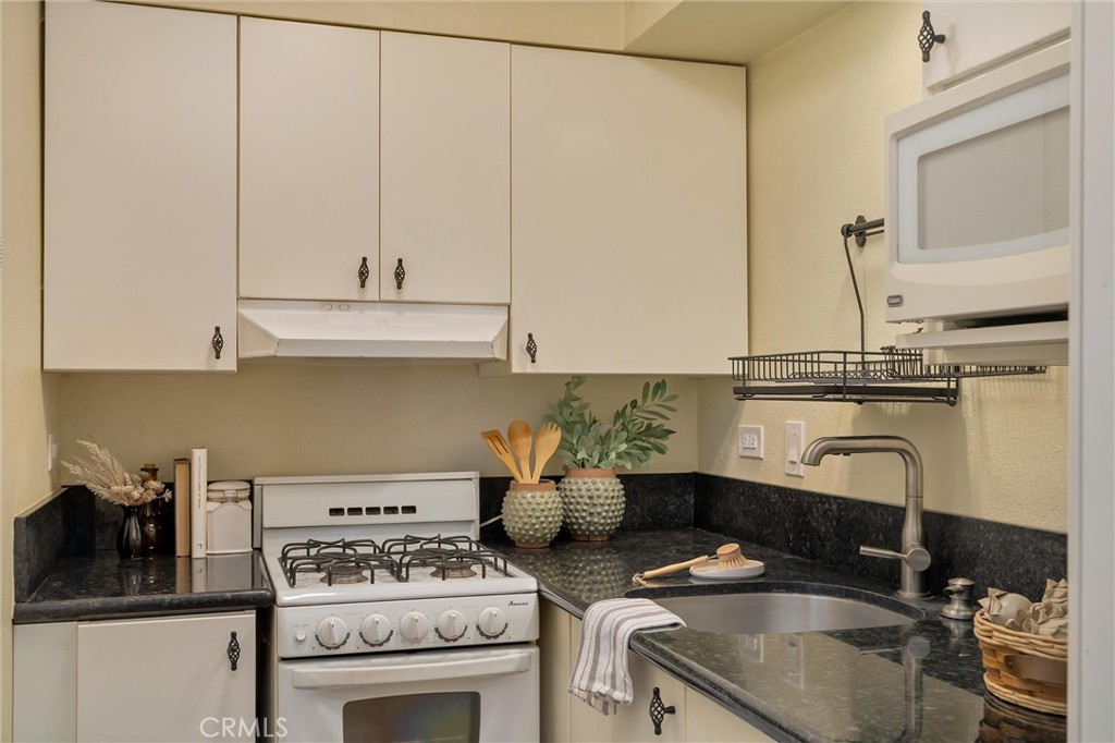 32 Weiss Hill Road Property Photo 16