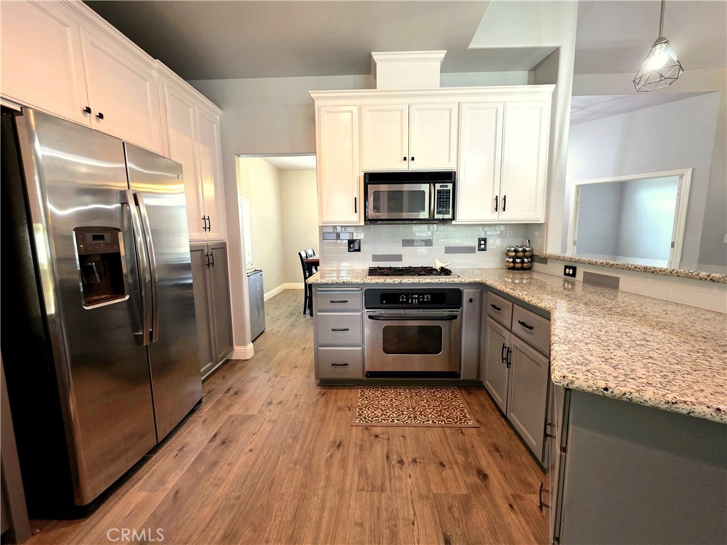 63 Glenbrook Court Property Photo 8