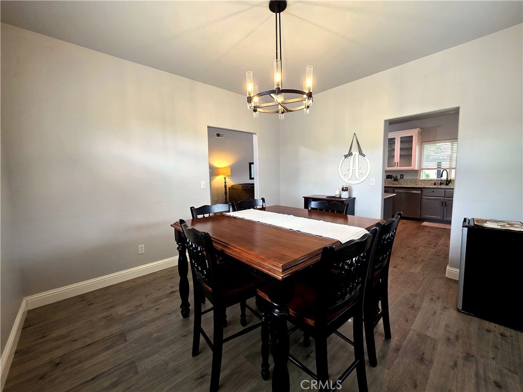 63 Glenbrook Court Property Photo 9