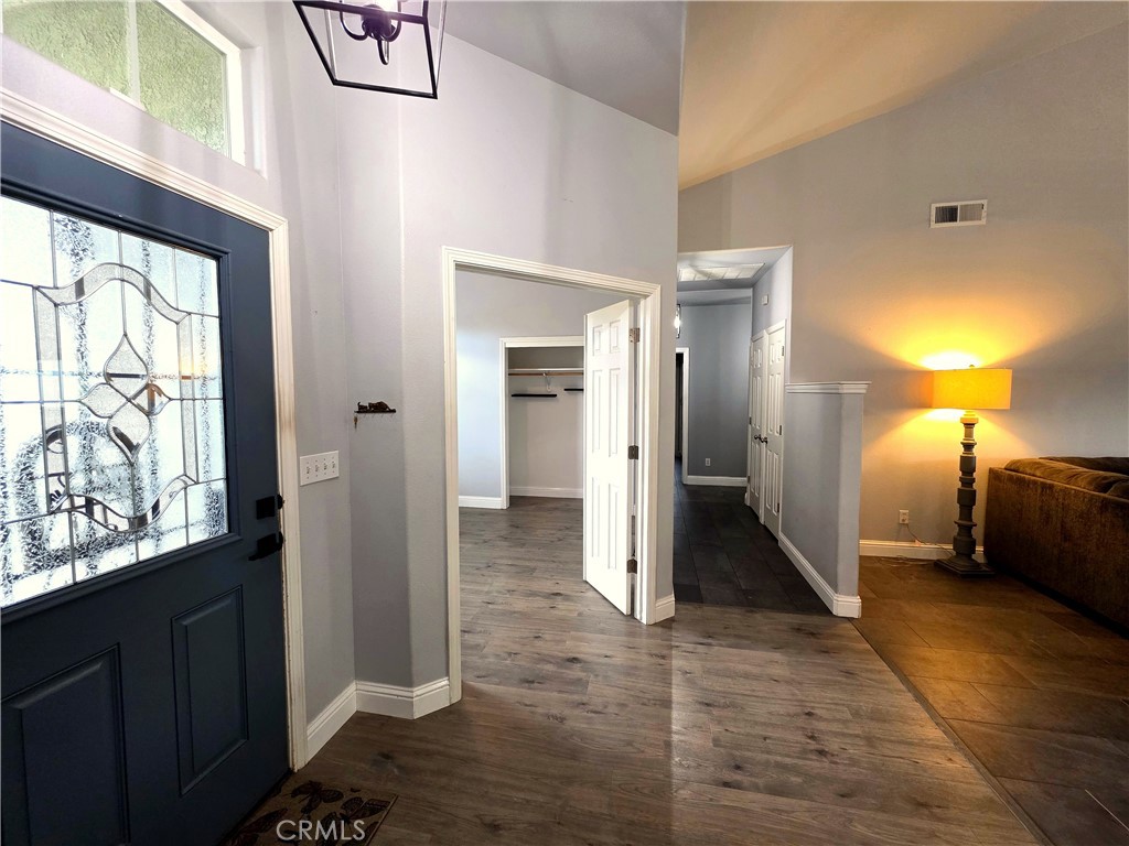 63 Glenbrook Court Property Photo 11