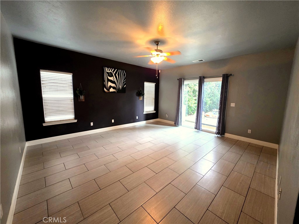 63 Glenbrook Court Property Photo 24