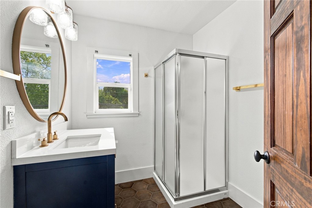 121 W 1st Property Photo 27