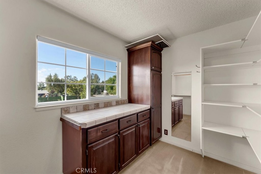 25351 Orange Property Photo 29
