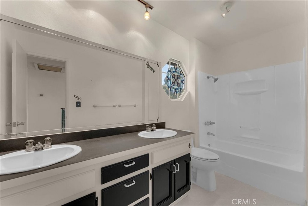 25351 Orange Property Photo 33