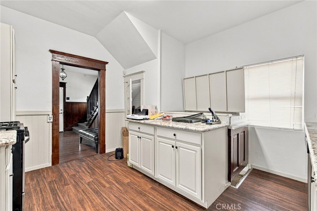 121 W 1st Property Photo 13