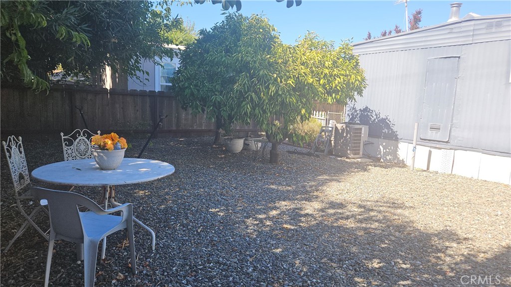 701 E. Lassen 75 Property Photo 25